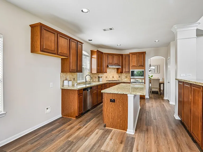 28134 Kudzu Dr — Photo 15