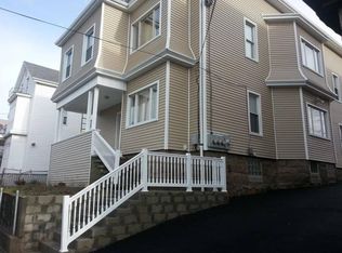 64 Forest St APT 2, Fall River, MA 02721
