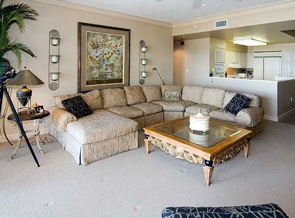 4th image of 4411 Southwinds Dr