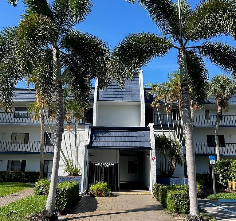 1st image of 4489 Luxemburg Court
