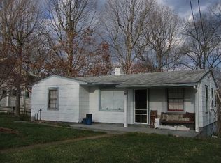 34 Princeton Dr, Asheville, NC 28806