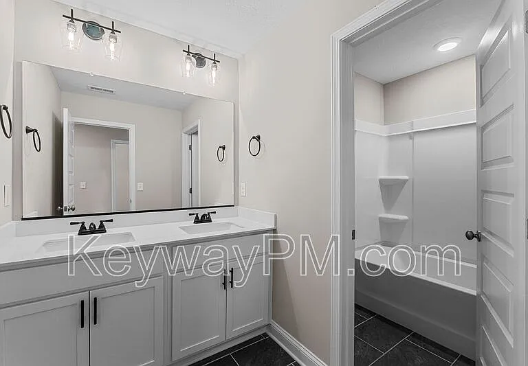 2103 Denmark Ave SE — Photo 22