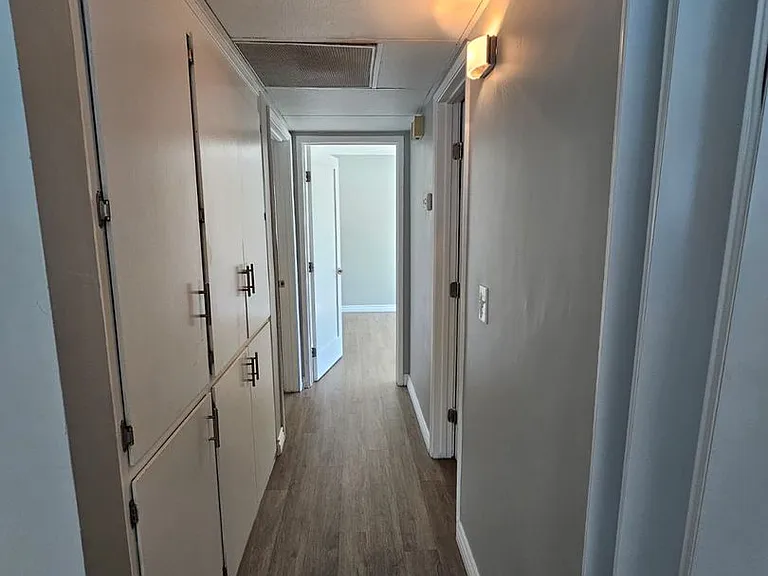 4541 Contour Blvd. — Photo 11
