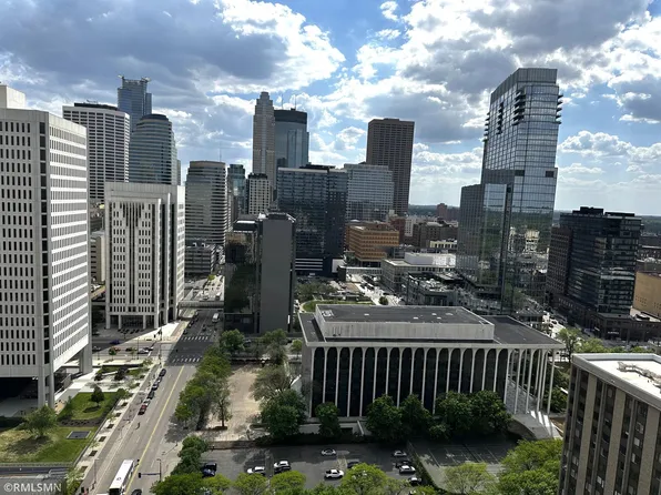 19 S 1st St APT B2407, Minneapolis, MN 55401