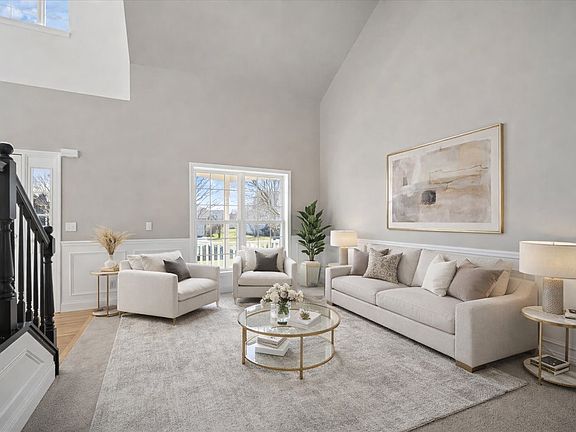 2nd image of 39W126 Revere House Ln