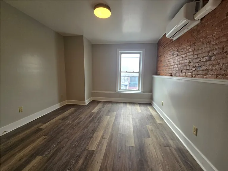 27 E Main St #311 — Photo 6