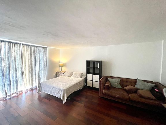 5th image of 1470 NE 125th Ter APT 903