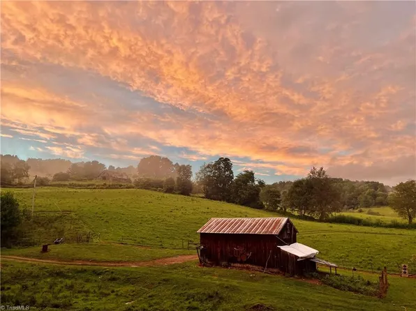 680 Flatwoods Post Office Rd, Creston, NC 28615