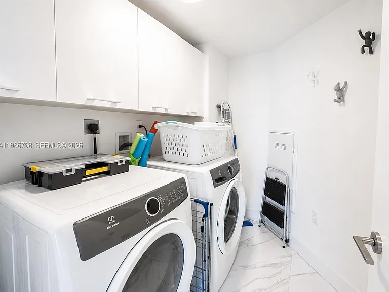 300 Sunny Isles Blvd #4-1007 — Photo 23