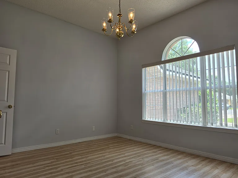 6900 Calle De Caballero — Photo 9