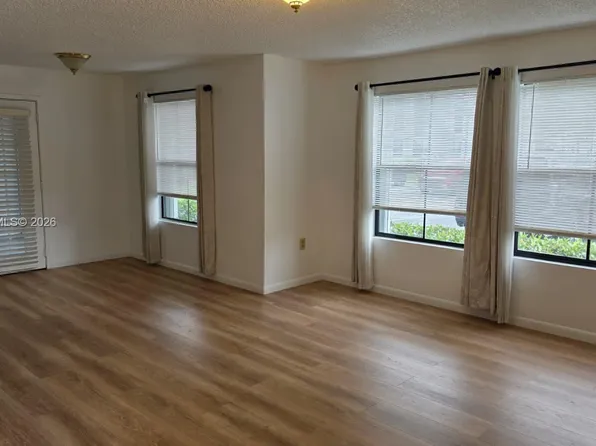 15051 SW 103rd Ln APT 4107, Miami, FL 33196