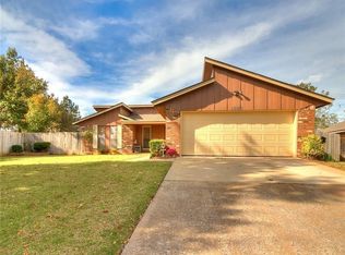 12070 Sagamore Dr, Yukon, OK 73099