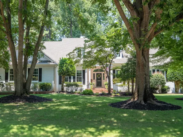 5432 Lake Edge Dr, Holly Springs, NC 27540