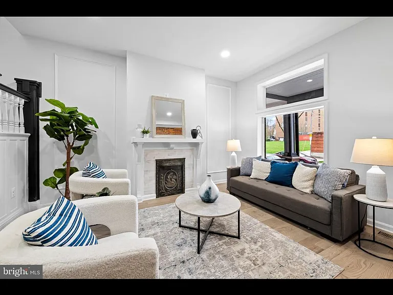 2824 Maryland Ave — Photo 5