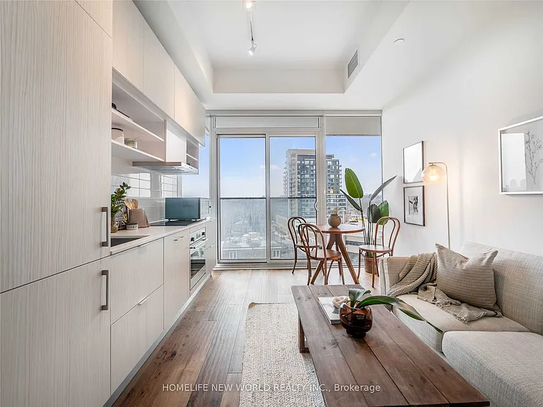 8 Hillsdale Ave E #920 — Photo 5