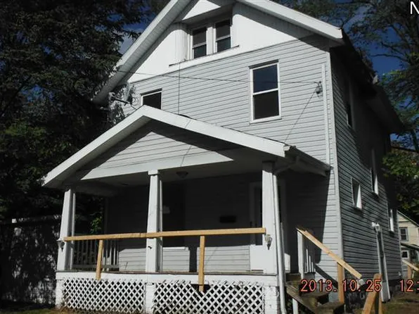 73 Paris Ave, Akron, OH 44301