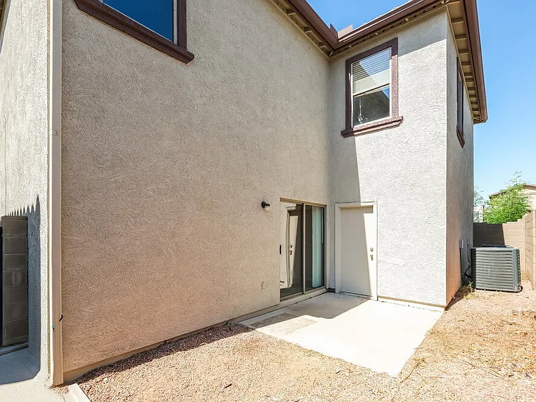 11242 W Garfield St — Photo 17
