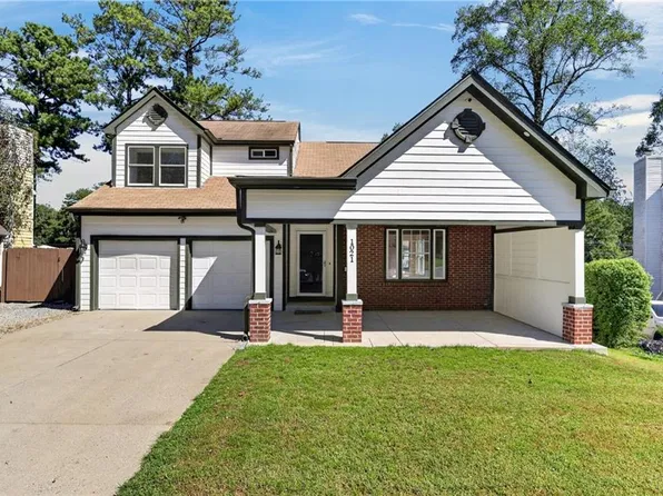 1021 Heatherwood Ct, Norcross, GA 30093