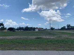 1736 NE 1st Ave, Cape Coral, FL 33909