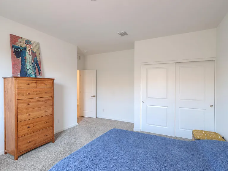 264 S San Gregorio Ln — Photo 7