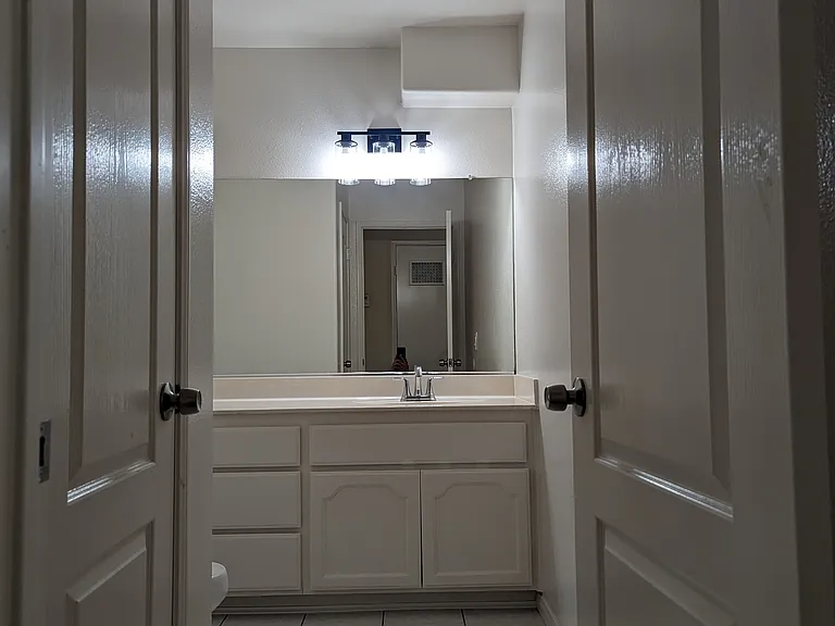 1722 Cedar St #J — Photo 18