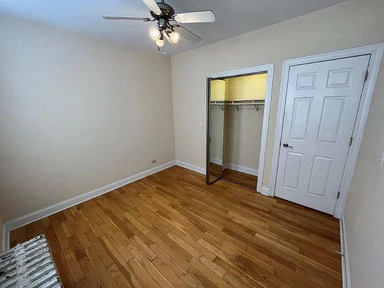 4542 W George St #2 — Photo 9