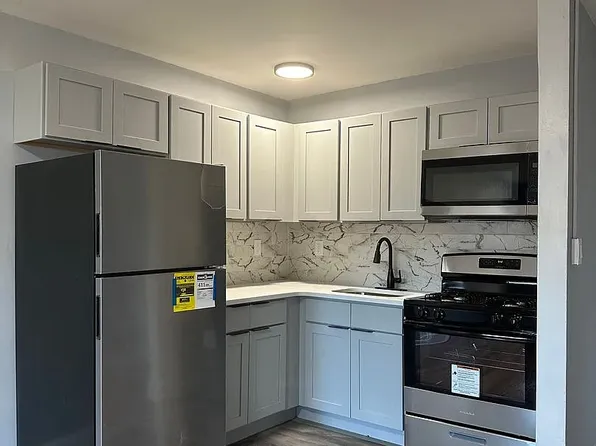 405 Grove St #2B-3B, Plainfield, NJ 07060