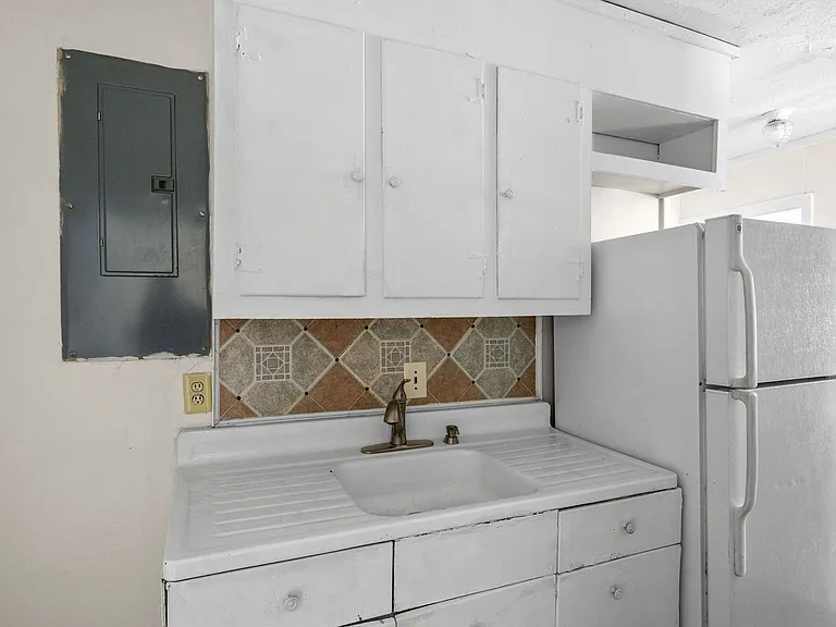 3 Garth Dr — Photo 13