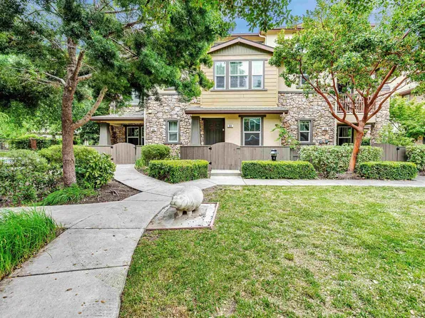 830 El Paseo Cir, Walnut Creek, CA 94597