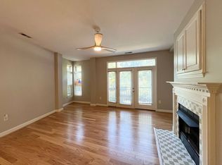 1001 Hillsborough St APT 105, Raleigh, NC 27603