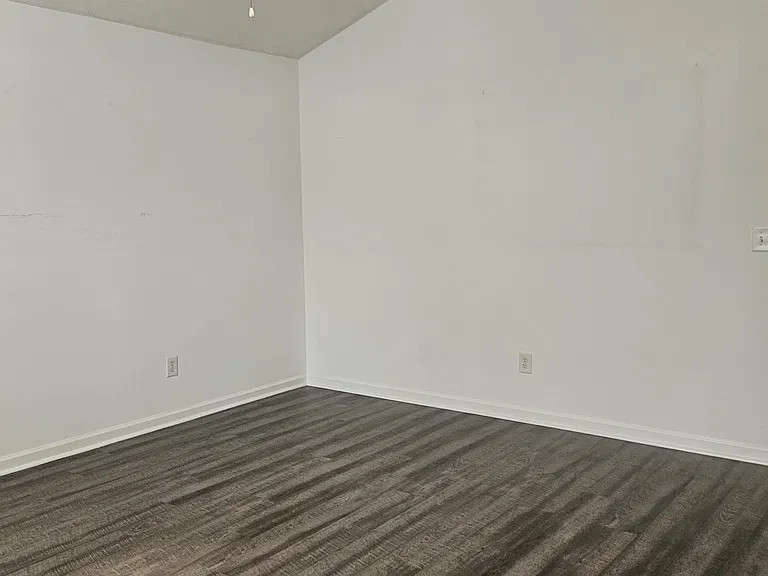1200 Beeston Ct — Photo 31