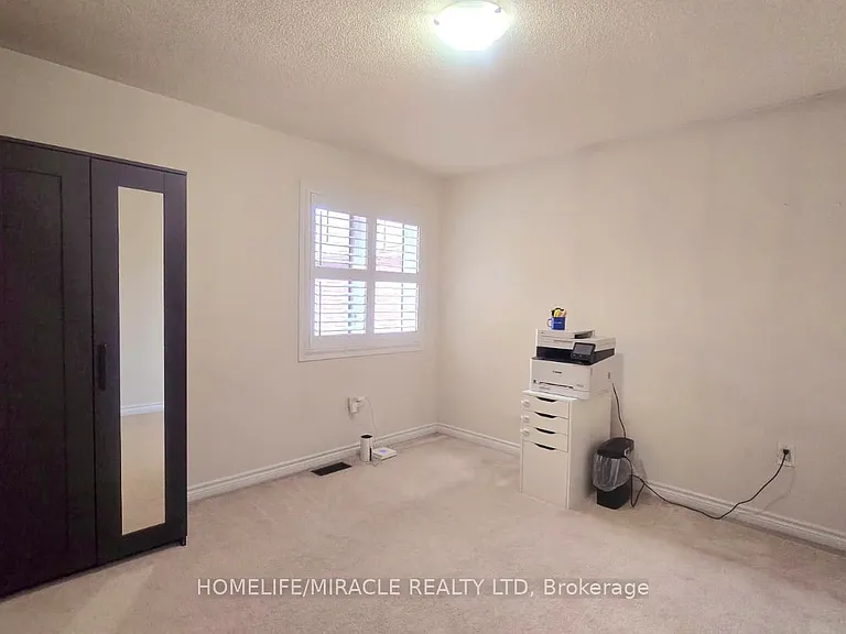 91 Tysonville Cir — Photo 21