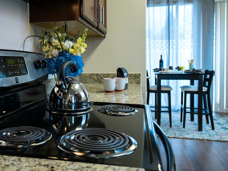 Residence | Kitchen | Dining Space