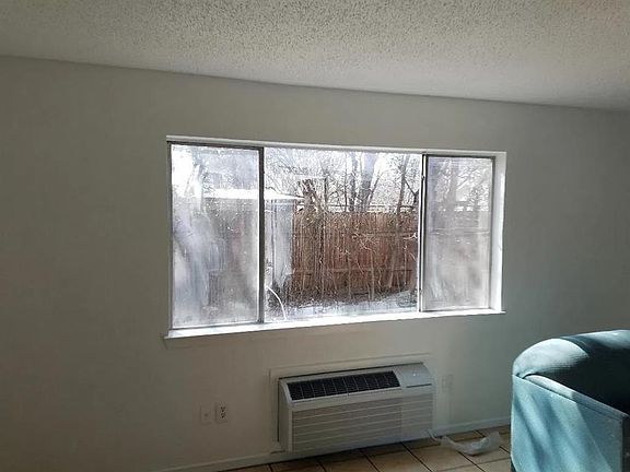 4th image of 1400 Woodbine St