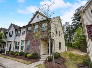 120 Holly Berry Ln, Durham, NC 27703