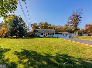 245 Sharp Rd, Evesham, NJ 08053