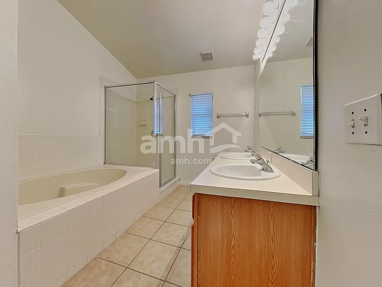 412 Fieldstream West Blvd — Photo 9