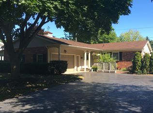 136 Kings Gate N, Rochester, NY 14617