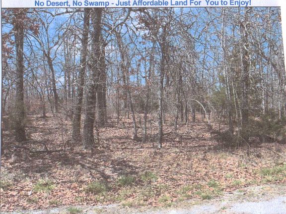 5th image of Sleepy Hollow Dr