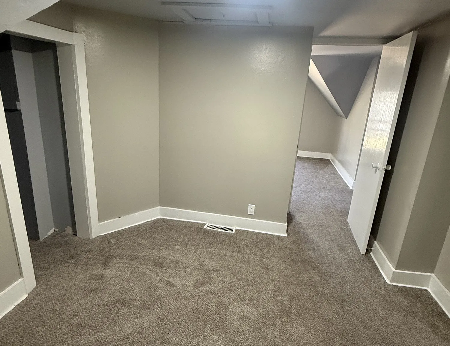 809 South 5th Street - 1 — Photo 3