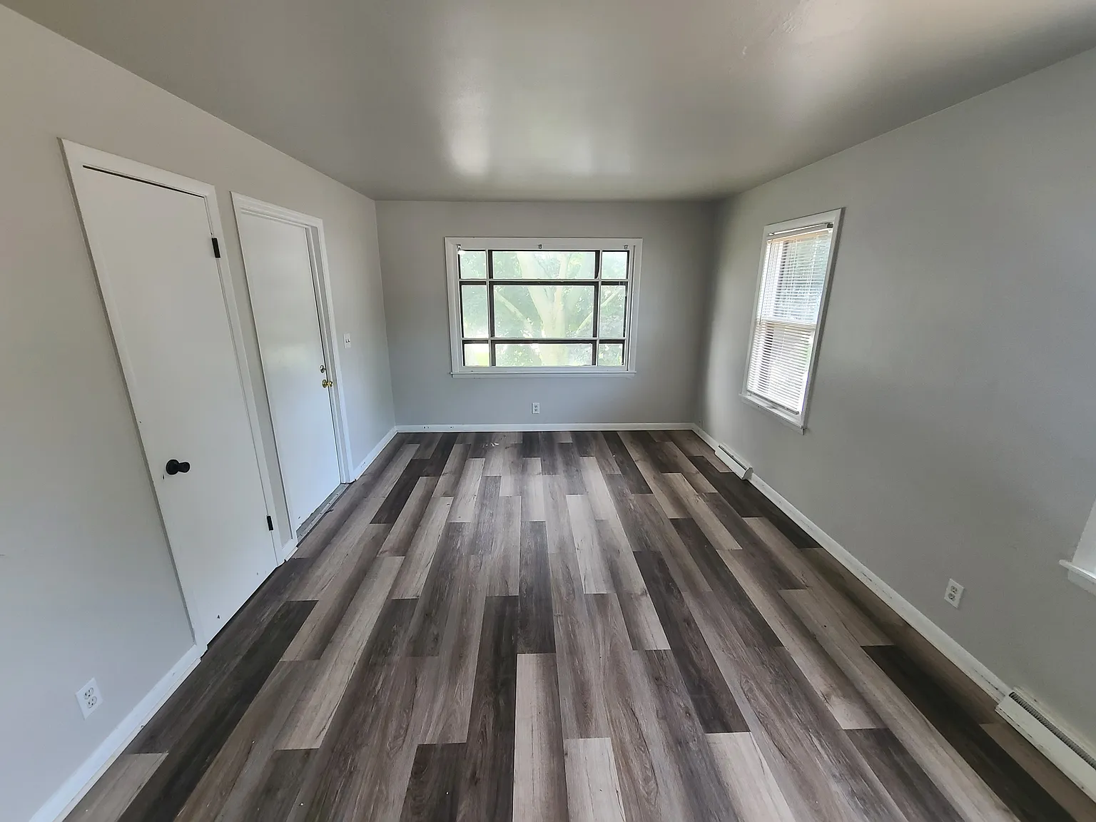 3 bed, $1,400 — Photo 3