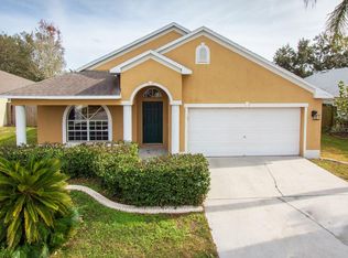 1463 Lake Shore Ranch Dr, Seffner, FL 33584