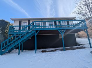 1308 Terrace St, Hinton, WV 25951