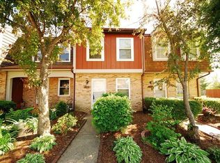 425 Colleen Dr, O Fallon, IL 62269