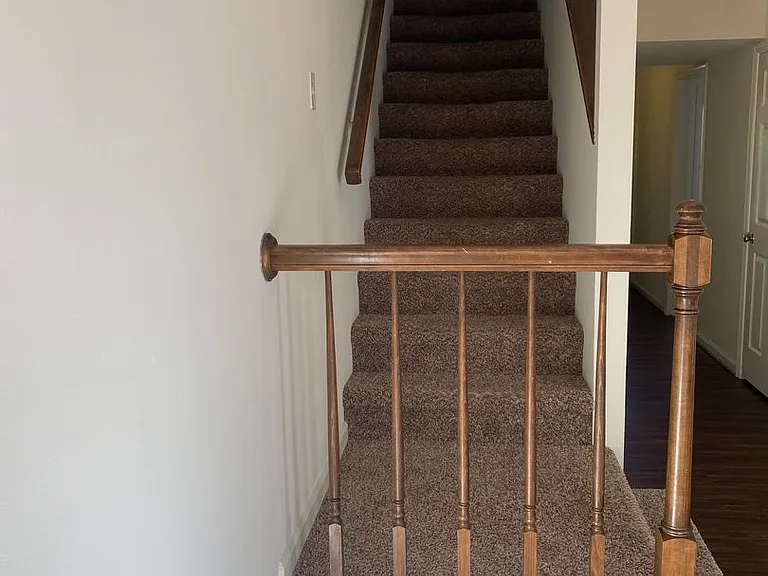 119 Mill Lane Rd — Photo 4