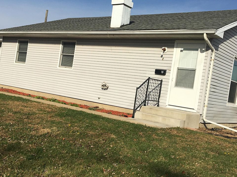 1st image of 2 Hanson Dr