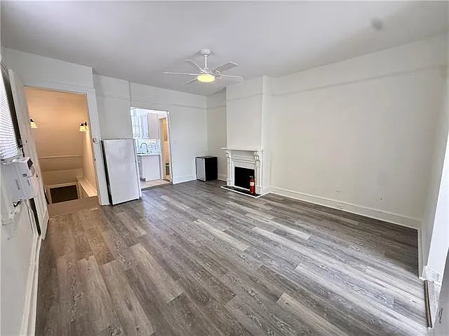 1123 Burgundy St #B — Photo 7