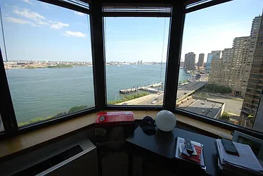 Rented by Luxury Habitat