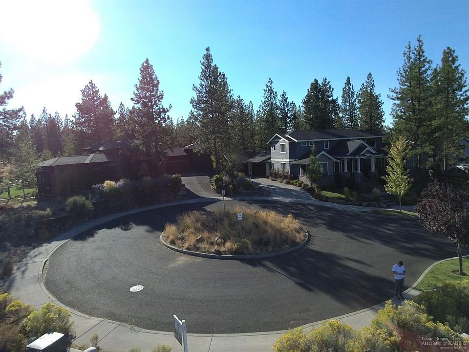 2nd image of 3343 NW Shevlin Rdg