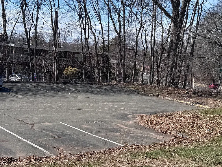 1222 Middle Tpke W #B1 — Photo 12
